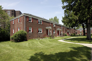 Fort Linwood Gardens Apartments