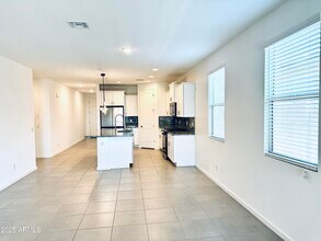 12647 W Country Club Trail in Sun City West, AZ - Building Photo - Building Photo