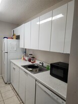 1174 Lake Terry Dr in West Palm Beach, FL - Building Photo