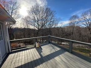 105 Meadowview Dr in Lynchburg, VA - Building Photo - Building Photo