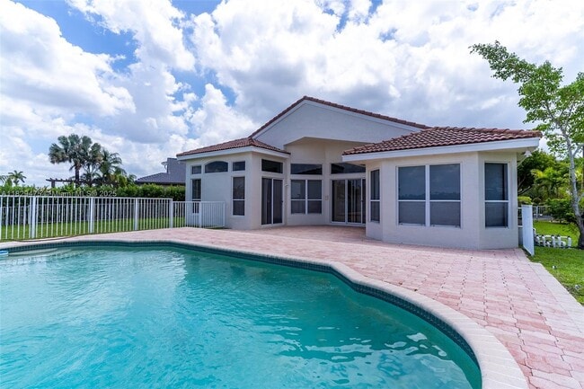 property at 17999 SW 35th St