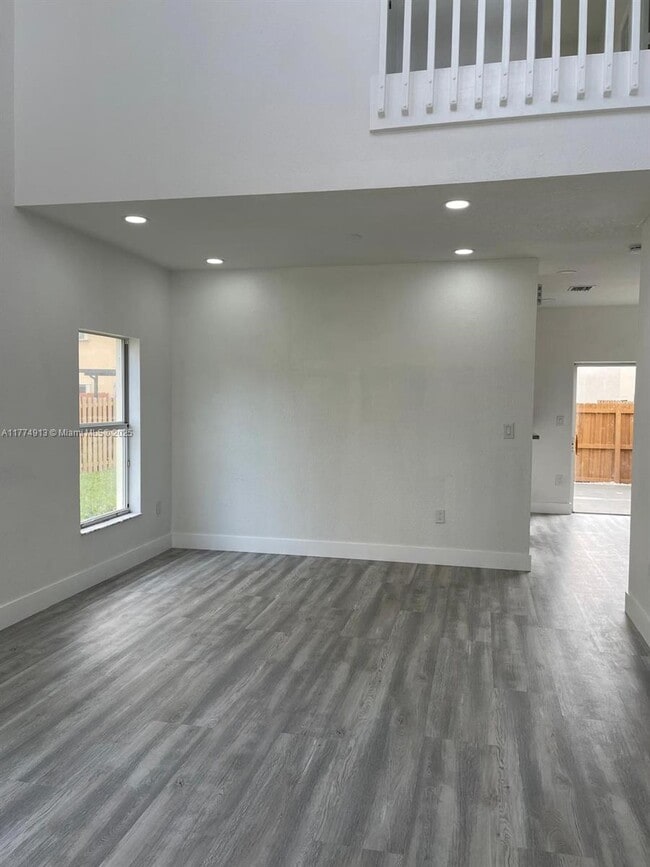 4144 NE 26th St in Homestead, FL - Building Photo - Building Photo
