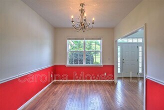 140 Rounded Wing Dr in Easley, SC - Building Photo - Building Photo