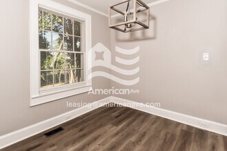 4803 Anderson St in Columbia, SC - Foto de edificio - Building Photo