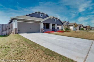 12220 N 131st E Ave in Collinsville, OK - Building Photo - Building Photo