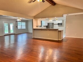 4294 Tanglewilde Dr S in Jacksonville, FL - Foto de edificio - Building Photo