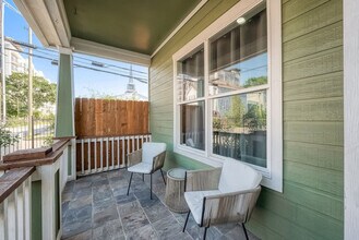 1352 Dorothy St, Unit SI ID1514803P in Houston, TX - Building Photo - Building Photo