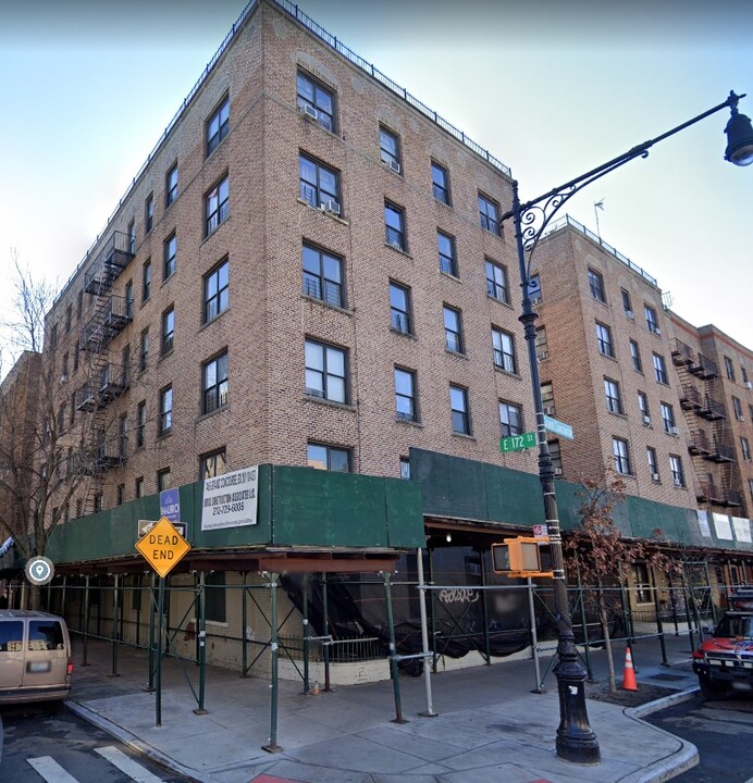 1466 Grand Concourse in Bronx, NY - Building Photo