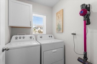 10048 Big Marsh Ter in Parrish, FL - Building Photo - Building Photo