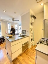 Mott Street, Unit 2CD in New York, NY - Building Photo - Building Photo