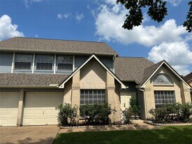 3222 Settlers Way Blvd in Sugar Land, TX - Building Photo