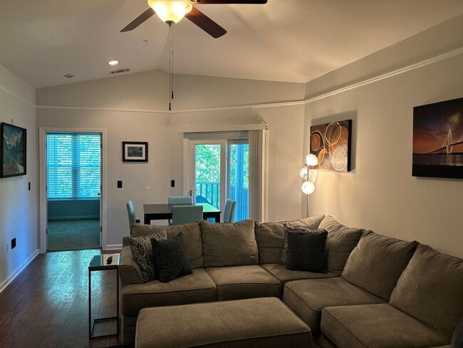 2631 Egret Crest Ln in Charleston, SC - Building Photo - Building Photo