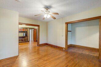 712 W 28th St, Unit 1 in Minneapolis, MN - Foto de edificio - Building Photo