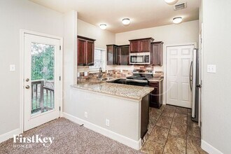 6723 Tehama Gate in San Antonio, TX - Building Photo - Building Photo