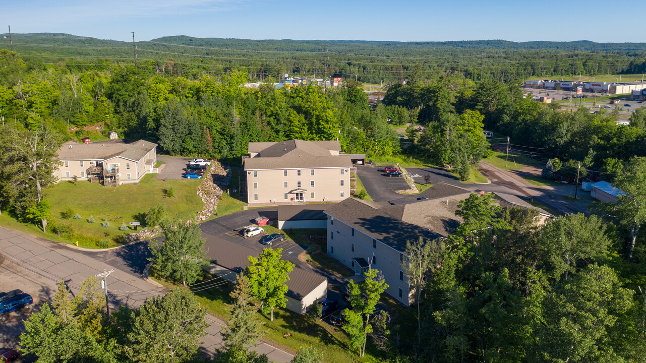 Northwoods Apartments in Marquette, MI - Building Photo