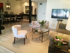 14144 Dickens St, Unit 105 in Sherman Oaks, CA - Building Photo