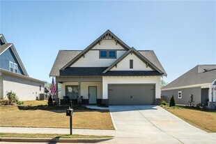 2332 Rutland Rd in Auburn, AL - Building Photo