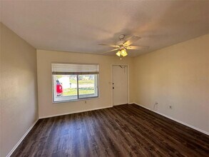 5329 Malamin Rd in North Port, FL - Building Photo - Building Photo