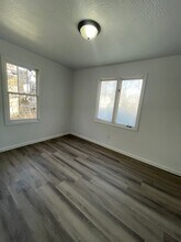 2218 W Olive St in Springfield, MO - Building Photo - Building Photo