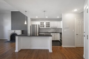 109 Beacon St, Unit 4 in Boston, MA - Building Photo
