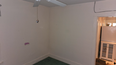 21 Avery St in Westfield, MA - Building Photo - Building Photo