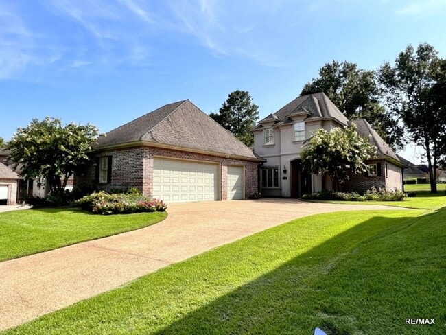 property at 10945 Angelles Cove