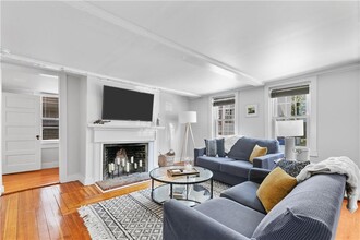 37 William St in Newport, RI - Building Photo - Building Photo