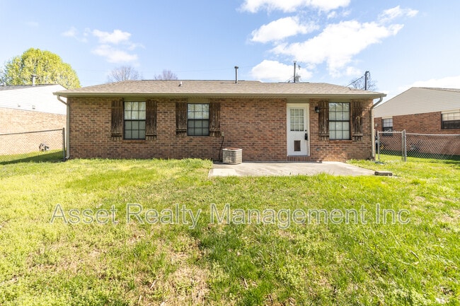 6121 Bill Murray Ln in Knoxville, TN - Building Photo - Building Photo