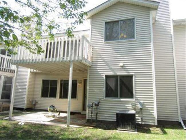 8909 Norway St NW in Coon Rapids, MN - Building Photo - Building Photo