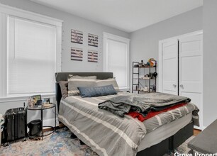 70 Harvest St, Unit 1 in Boston, MA - Building Photo - Building Photo