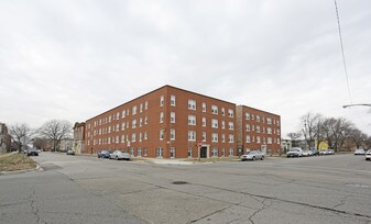 4950-4952 S Prairie Ave Apartments