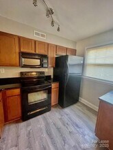 1201 Green Oaks Ln in Charlotte, NC - Building Photo - Building Photo