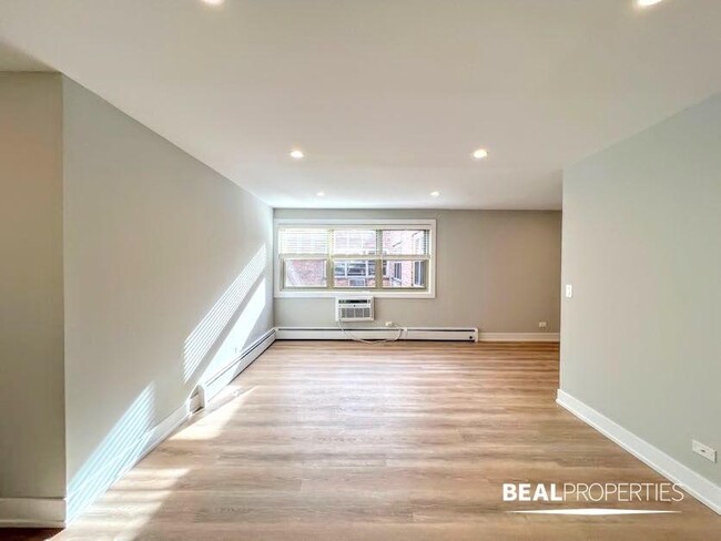 property at 452 W Oakdale Ave