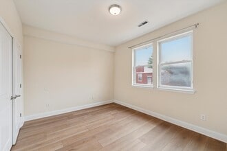 1929 N 18th St in Philadelphia, PA - Foto de edificio - Building Photo