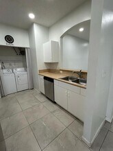 4295 NE 10th Ct in Homestead, FL - Building Photo - Building Photo