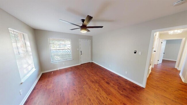 3115 W Terrace Dr in Austin, TX - Building Photo - Building Photo