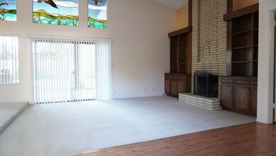801 Mamie St in Ridgecrest, CA - Building Photo - Building Photo