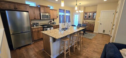 8532 Willowberry Ave NW in Silverdale, WA - Building Photo - Building Photo