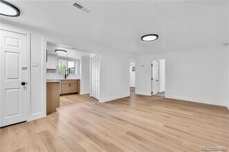 888 Wolff St in Denver, CO - Building Photo - Building Photo