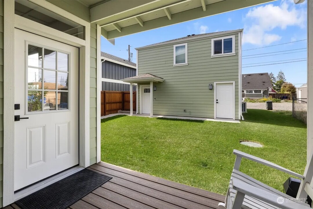 6442 S Lawrence St in Tacoma, WA - Building Photo