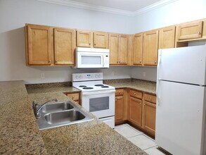 121 Tooke St in Fort Walton Beach, FL - Building Photo - Building Photo