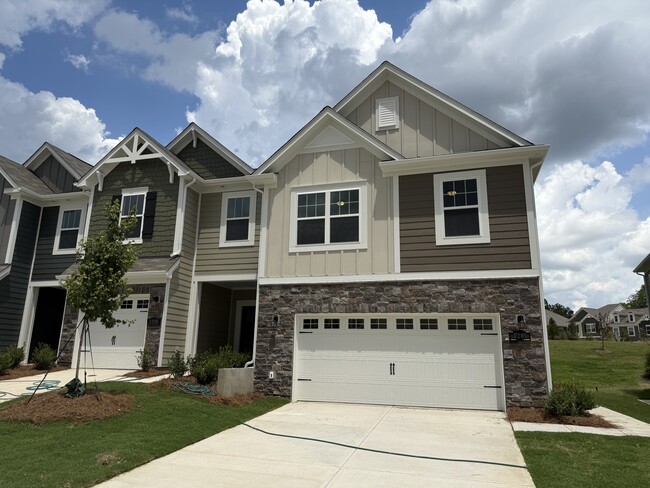 property at 3204 Lilac Grove Dr