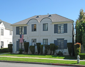 220-222 S Reeves Dr in Beverly Hills, CA - Building Photo - Building Photo