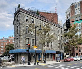 65A Atlantic Ave in Boston, MA - Building Photo - Building Photo