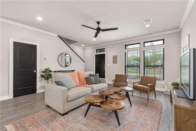 703 Turner St in College Station, TX - Building Photo - Building Photo