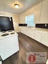 4034 Agnes Ave in Kansas City, MO - Building Photo - Building Photo