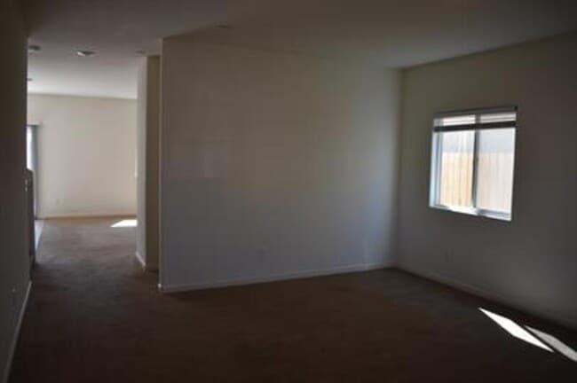 4230 Freemark Ave in Merced, CA - Building Photo - Building Photo