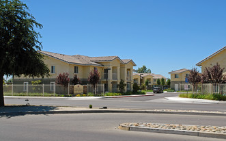 Villa Rose Apartments