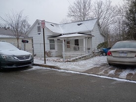 1129 Penn St in Clarksburg, WV - Building Photo