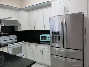 5225 NW 112th Ave-Unit -5 in Doral, FL - Building Photo - Building Photo